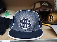 Partij original snapback petten - diverse kleuren - 30 stuks - afbeelding 2 van  7