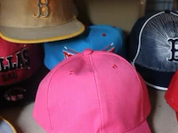 Partij original snapback petten - diverse kleuren - 34 stuks - afbeelding 4 van  7