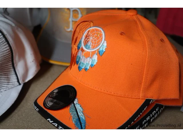 Partij original snapback petten - diverse kleuren - 34 stuks - afbeelding 2 van  8