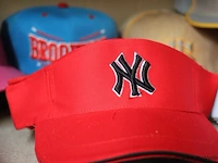 Partij original snapback petten - diverse kleuren - 40 stuks - afbeelding 6 van  7
