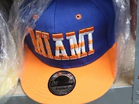 Partij original snapback petten - diverse kleuren - 44 stuks - afbeelding 2 van  7