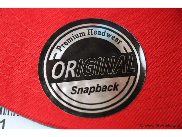 Partij original snapback petten - diverse kleuren - 44 stuks - afbeelding 6 van  7