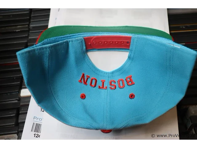 Partij original snapback petten - diverse kleuren - 44 stuks - afbeelding 7 van  7
