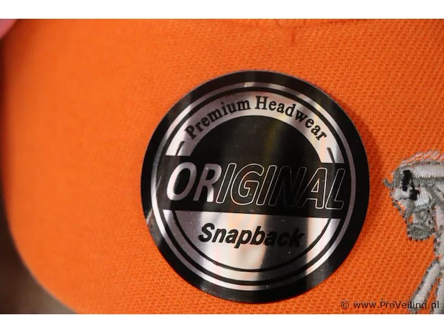 Partij original snapback petten - diverse kleuren - 58 stuks - afbeelding 8 van  8