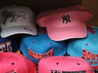 Partij original snapback petten - diverse kleuren - 74 stuks - afbeelding 6 van  6