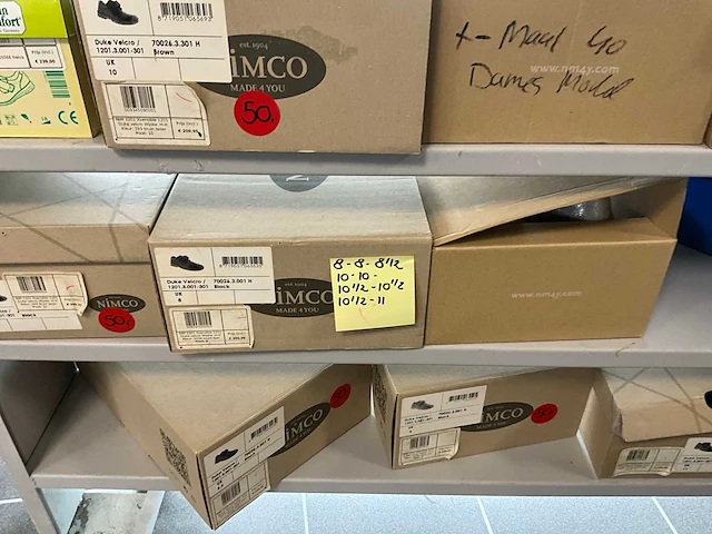 Partij (orthopedische) schoenen - afbeelding 2 van  10