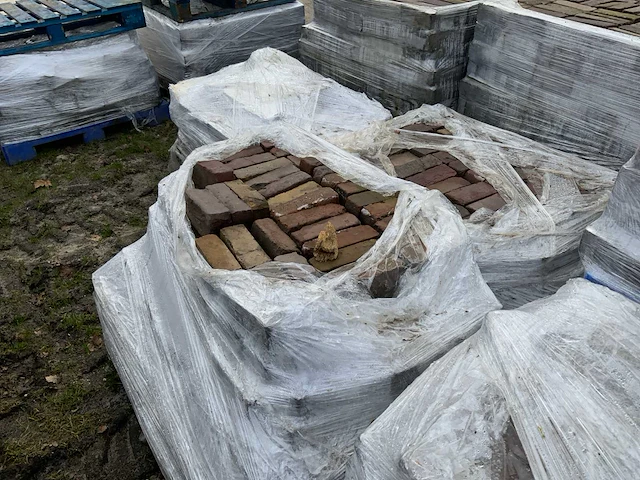Partij oude dikformaten - circa: 200 m2. - afbeelding 2 van  19