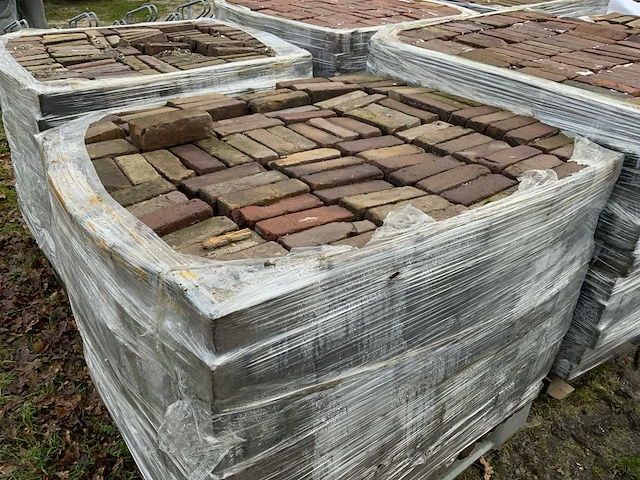 Partij oude dikformaten - circa: 200 m2. - afbeelding 4 van  19
