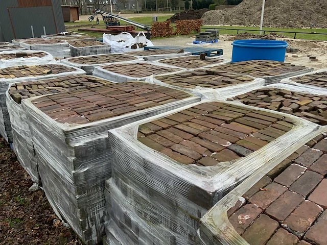 Partij oude dikformaten - circa: 200 m2. - afbeelding 15 van  19