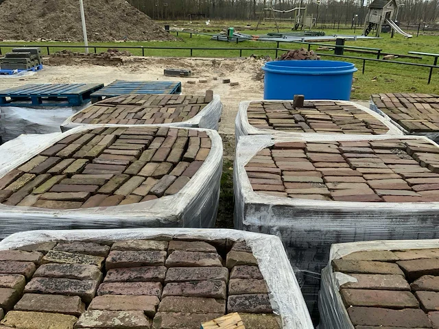 Partij oude dikformaten - circa: 200 m2. - afbeelding 18 van  19