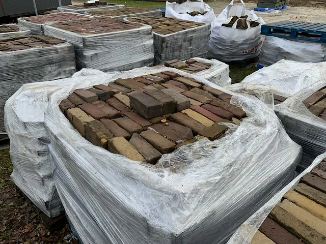Partij oude dikformaten - circa: 200 m2. - afbeelding 19 van  19
