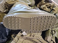 Partij over schoenen - afbeelding 4 van  8