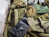 Partij over schoenen - afbeelding 8 van  8