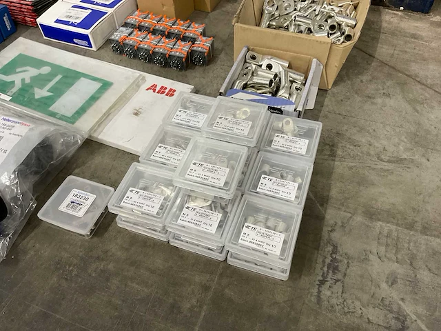 Partij overig elektra toebehoren - afbeelding 13 van  26