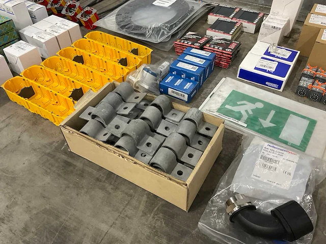 Partij overig elektra toebehoren - afbeelding 15 van  26