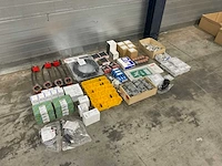 Partij overig elektra toebehoren - afbeelding 19 van  26