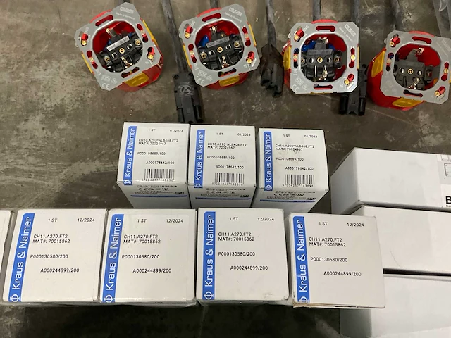 Partij overig elektra toebehoren - afbeelding 26 van  26
