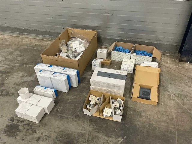 Partij overig elektra toebehoren - afbeelding 17 van  23