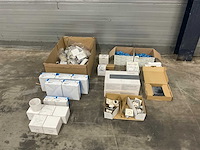 Partij overig elektra toebehoren - afbeelding 1 van  23