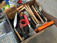 Partij overig handgereedschap en schroeven - afbeelding 5 van  16