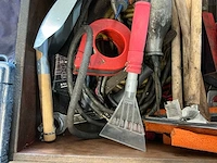 Partij overig handgereedschap en schroeven - afbeelding 7 van  16