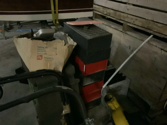 Partij overige garage inventaris - afbeelding 7 van  8