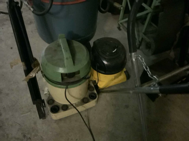 Partij overige garage inventaris - afbeelding 8 van  8