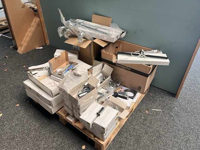 Partij overige producten - afbeelding 2 van  6