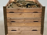 Partij overschoenen, o.a mittet