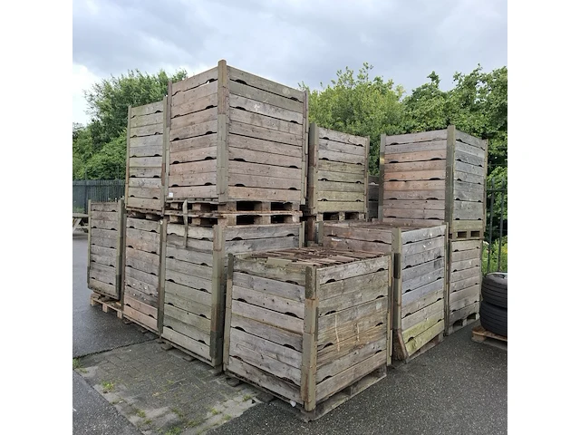 Partij palletkisten en randen - afbeelding 2 van  8