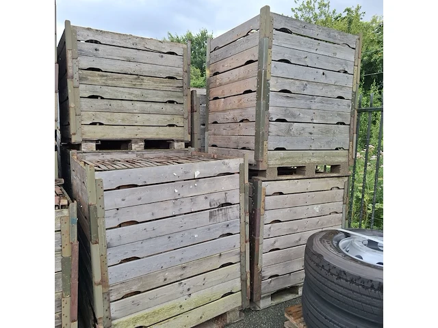 Partij palletkisten en randen - afbeelding 6 van  8