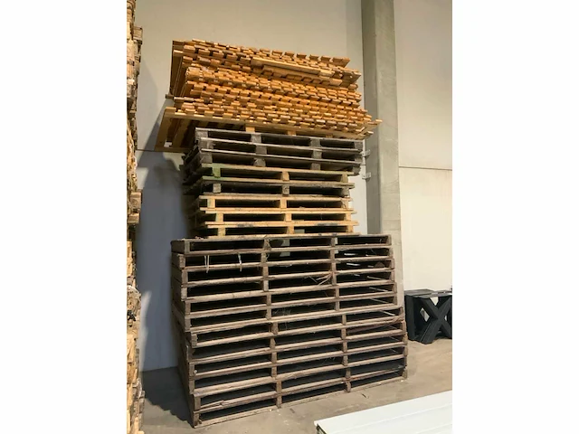 Partij pallets divers - afbeelding 4 van  4