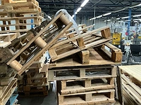 Partij pallets (hout en kunststof) - afbeelding 6 van  19