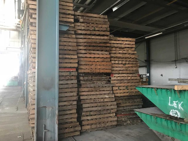 Partij pallets - afbeelding 4 van  5