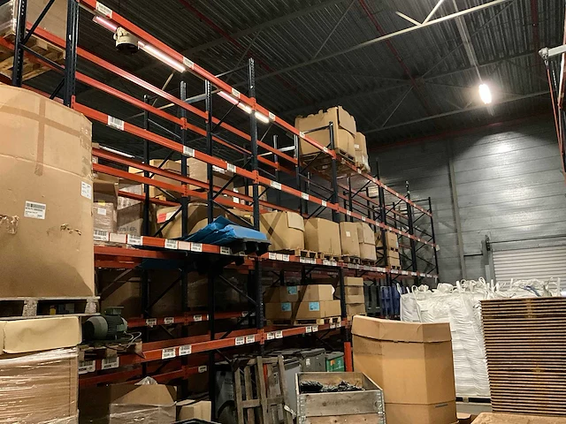 Partij palletstelling (gedemonteerd) - afbeelding 1 van  7