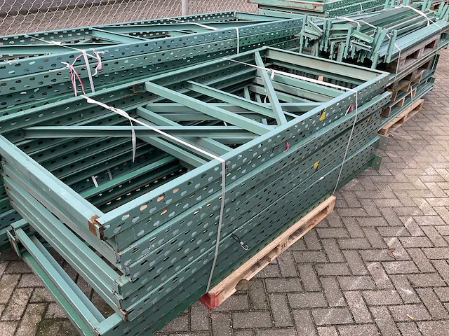 Partij palletstelling - afbeelding 2 van  11