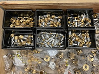 Partij pers- & messing fittingen - afbeelding 5 van  5