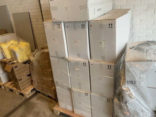 Partij pippet punten op rack 1000ul (20x) - afbeelding 1 van  10
