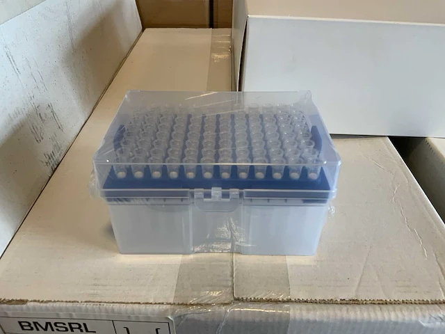 Partij pippet punten op rack 200ul (12x) - afbeelding 5 van  7