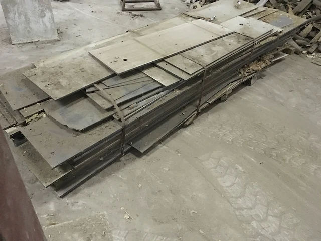 Partij plaatmateriaal trespa - afbeelding 2 van  3