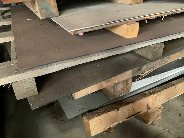 Partij plaatstaal - afbeelding 7 van  7