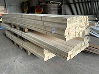 Partij planken en latten - afbeelding 1 van  8