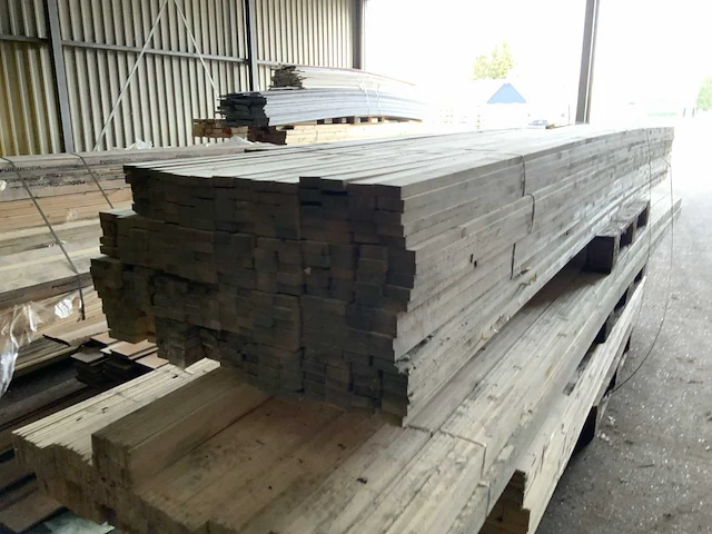 Partij planken en latten - afbeelding 6 van  8