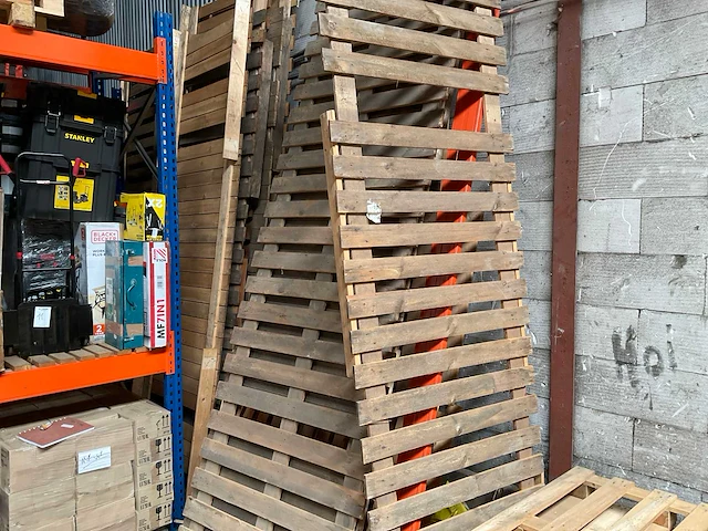 Partij planken legbordstelling - afbeelding 2 van  7