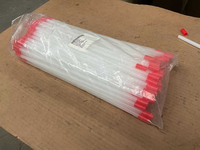 Partij plastc buisjes - afbeelding 3 van  5