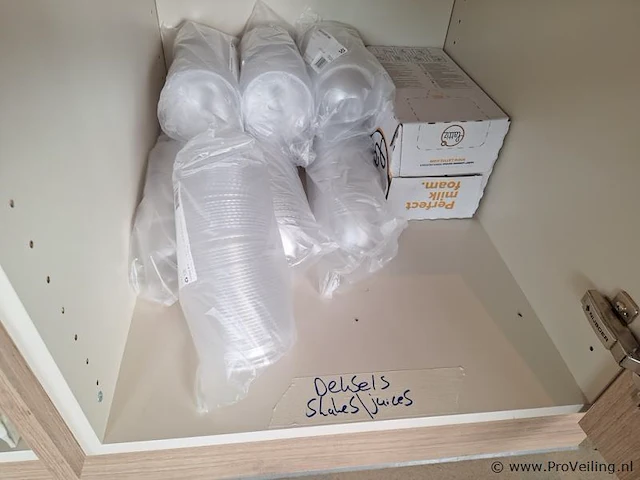 Partij plastic drinkbekers - afbeelding 5 van  5