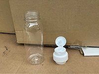 Partij plastic pet flesjes met spuitdop - afbeelding 2 van  7