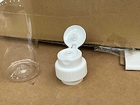 Partij plastic pet flesjes met spuitdop - afbeelding 4 van  7