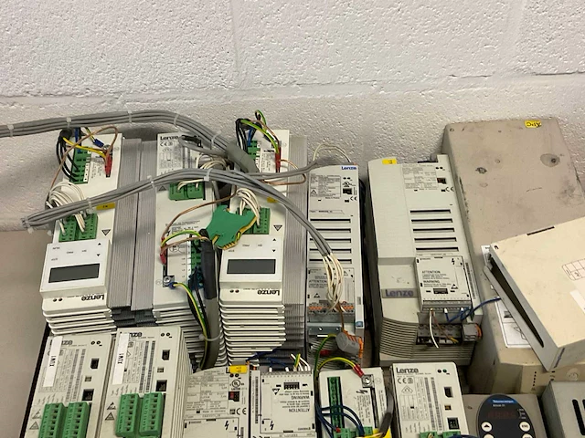 Partij plc apparatuur - afbeelding 3 van  10