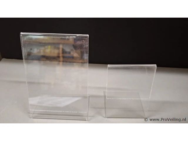 Partij plexiglas standaards, diverse maten - afbeelding 1 van  3